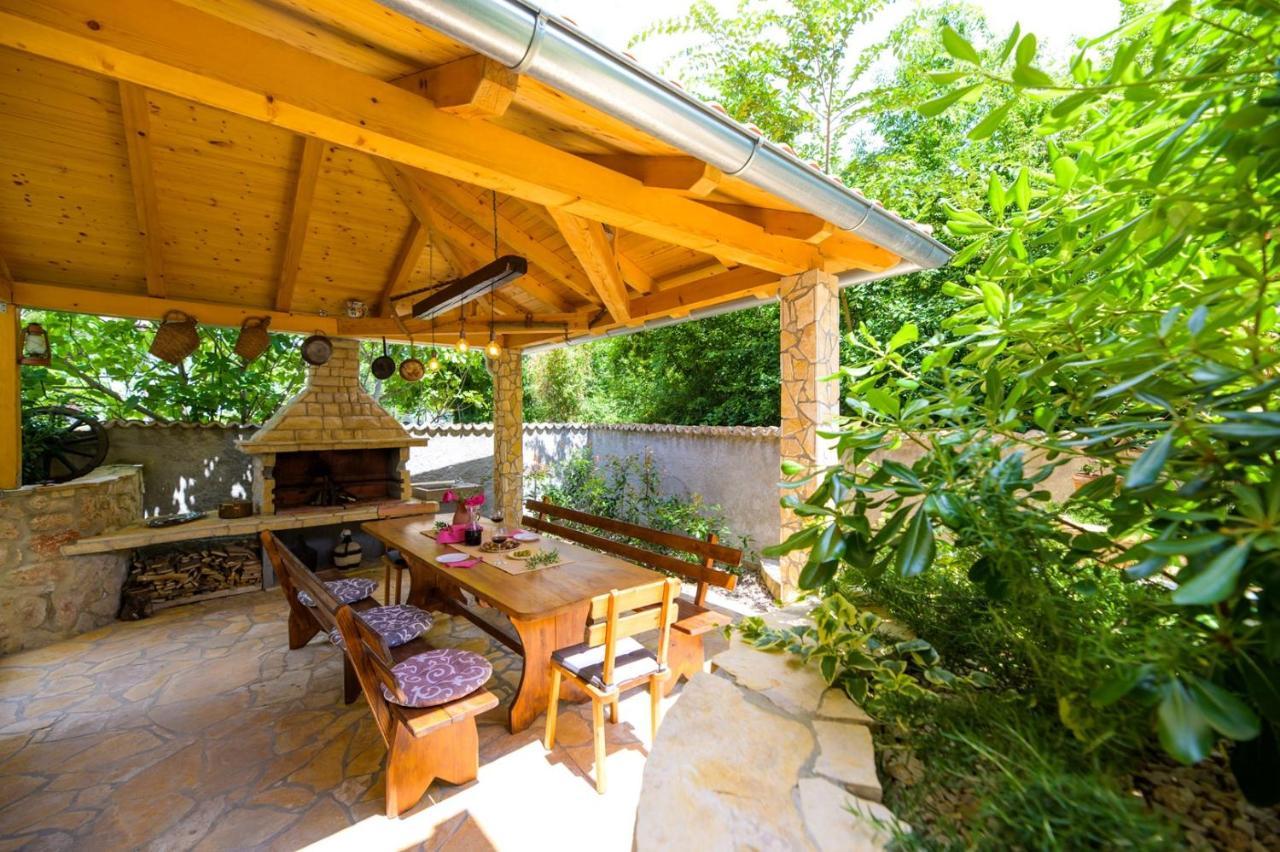 Villa Meline Zupanje Luaran gambar