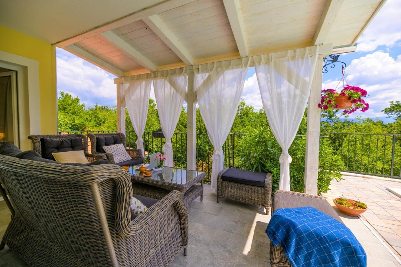 Villa Meline Zupanje Luaran gambar