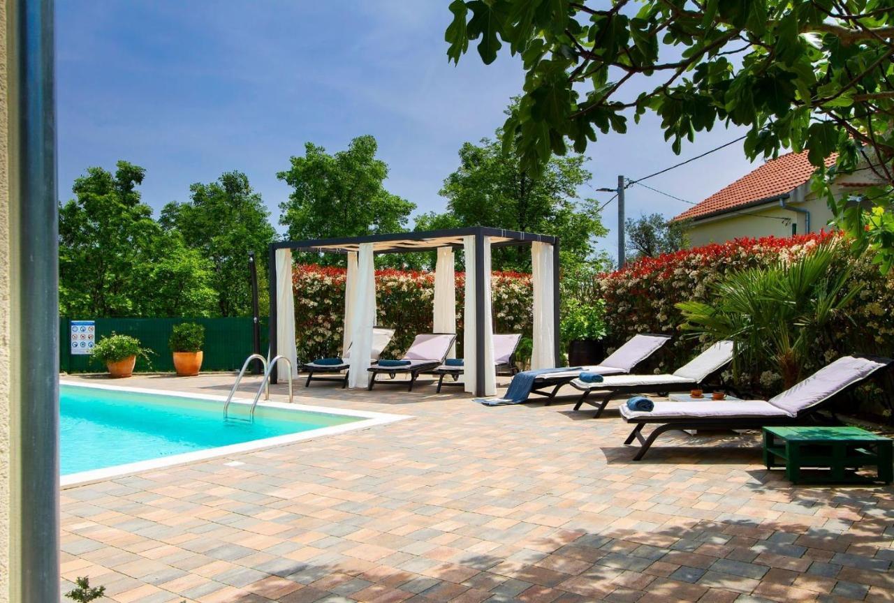 Villa Meline Zupanje Luaran gambar